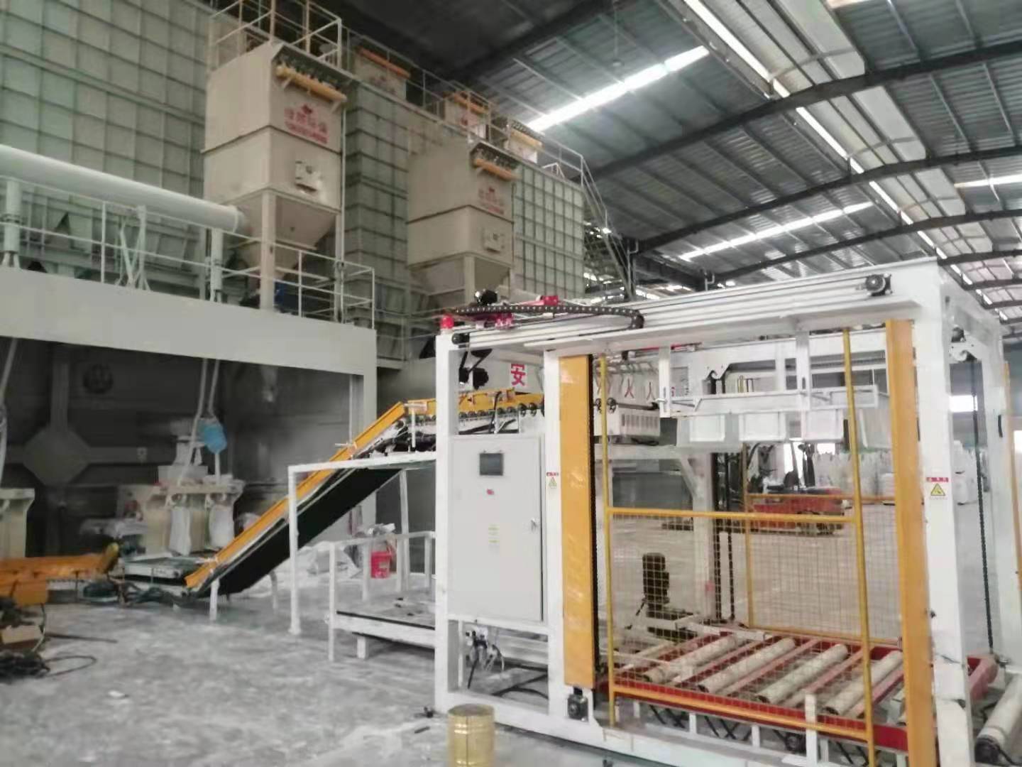 呼和浩特市码垛机械手纸箱码垛机 - 价格